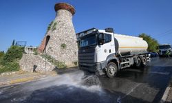Buca'da köşe bucak yaz temizliği!