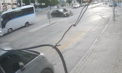 Vicdansız sürücü, çarpıp kaçtı... O anlar güvenlik kamerasında!