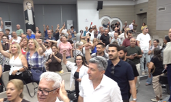 CHP Bornova kazan kaldırdı: 153 mahalle temsilcisinden istifa kararı!