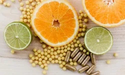 Aile hekimi uyardı: 'Bilinçsiz vitamin kullanımı sağlığı riske atıyor'