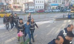Zehir tacirlerine operasyon: 63 gözaltı