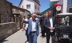 Başkan Tugay, Seferihisar’da çalışmaları yerinde inceledi