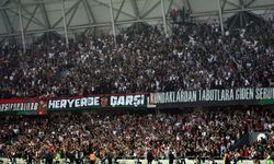 Karşıyaka'dan derbili start