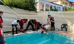 İtfaiyeden zamanla yarış: 4 yaşındaki çocuk kurtarıldı