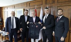 Yasak kalkıyor, takım şekilleniyor... Karşıyaka'da transfer hareketliliği!