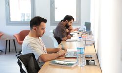 Konak’ın Cumhuriyet Kütüphaneleri’nde sınav maratonu