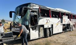 Yolcu otobüsü kazasında can pazarı!