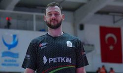 Aliağa Petkimspor'da Litvanyalı Martynas Sajus ayrıldı