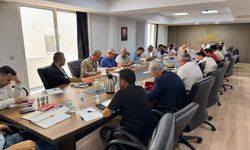 CHP İzmir'den yeni kararlar: 2 görevden alma, 4 yeni atama!