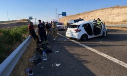 Hurdaya dönen araçlar can aldı: 2 ölü, 9 yaralı