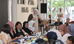 Karabağlar Belediyesi Tekstil Akademi'de mezuniyet gururu
