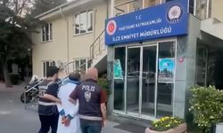 Türk bayrağını yere atan şüpheli yakalandı