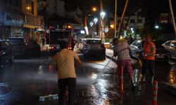 Seferihisar'da yollar gece mesaisiyle pırıl pırıl