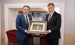 Tugay'dan Kazakistan iş dünyasına İzmir daveti