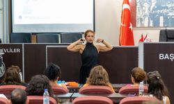 Karşıyaka'da personele ‘daha sağlıklı çalışma’ semineri