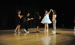 Karşıyaka Belediye Tiyatrosu’nun yaz kurslarına renkli final