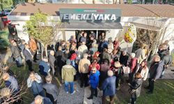 Karşıyaka’nın çınarları ‘Emekli Yaka’da buluşuyor