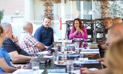 Başkan Ünsal’dan eğitim gönüllülerine teşekkür ziyareti