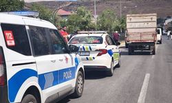 Zincirleme trafik kazası: 4 araçta maddi hasar!