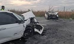İki otomobilin çarpıştı: 2 kişi yaralandı!