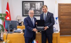 Dominik Büyükelçisi İzmir’e hayran kaldı!