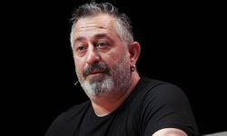 Cem Yılmaz hastaneye kaldırıldı!