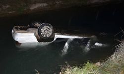 Sulama kanalına düşen otomobilin sürücüsü ağır yaralandı