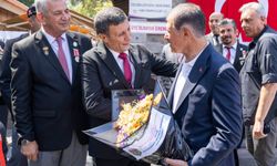 Başkan Tugay, şehit aileleri ve gazilerle buluştu