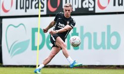 Beşiktaş'ta Trossard ilk antrenmanına çıktı