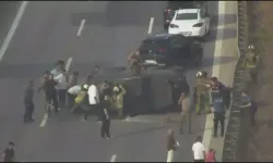 Askeri araç ve polis aracının karıştığı zincirleme kaza: 2'si polis 3 yaralı!