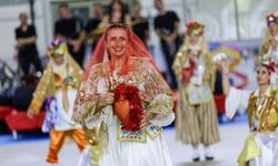 Büyükşehir’in Balkan dansları kursunda coşkulu final