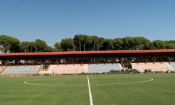 Büyükşehir’den Ödemiş’e spor yatırımı: Saraçoğlu Stadı yenilendi