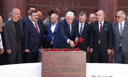 İYİ Parti Genel Başkanı Dervişoğlu, Bursa'da ziyaretlerde bulundu