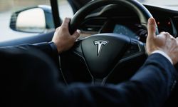 Sıfırdan pahalı Tesla ilanına 434 bin TL ceza!