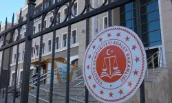 Araçtaki engelli çifti ve çocukları darp ettiler: 4 gözaltı!