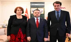 Bakan Gürlek, Uğur Mumcu'nun ailesiyle görüştü
