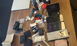 Çantadan kopya düzenekleri çıktı... Öğretmen gözaltına alındı!