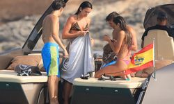 Dua Lipa'nın deniz coşkusu
