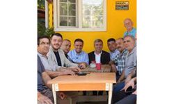 AK Parti'li Baybatur Yunusemre'de esnafı ziyaret etti