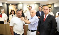 Aydın'da CHP'li belediye meclis üyesi AK Parti'ye geçti