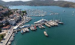 Türkiye'de üretilen mega yat "Elements" Fethiye'de 100 ton akaryakıt aldı