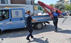 Bornova’da kaldırım ve yol işgallerine sıkı denetim
