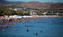 Yüz binlerce turist ilçeye akın etti... Bodrum’da turizm bereketi!