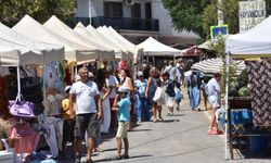Buca'nın 700 yıllık mahallesinde imece usule kavun ve incir festivali