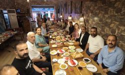 Kemeraltı’nda “eski günler” hedefi... Başkan Mutlu esnafla buluştu!