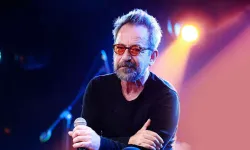 Sanatçı Feridun Düzağaç sahnelere ara verdi