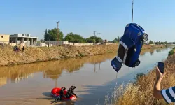 Aracı dereye uçtu: Şeytani planı telefon bozdu!