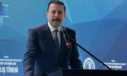 AK Partili Kaya’dan İzmir için “beyin göçü” uyarısı: Vizyonsuz yerel yönetim yetişmiş insanımızı kaçırdı!