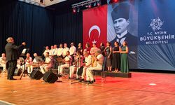 Didim’de Türk Sanat Müziği rüzgarı: ‘Şarkılar Geçidi’ büyük beğeni topladı
