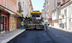 Gaziemir’de asfaltlama atağı!
